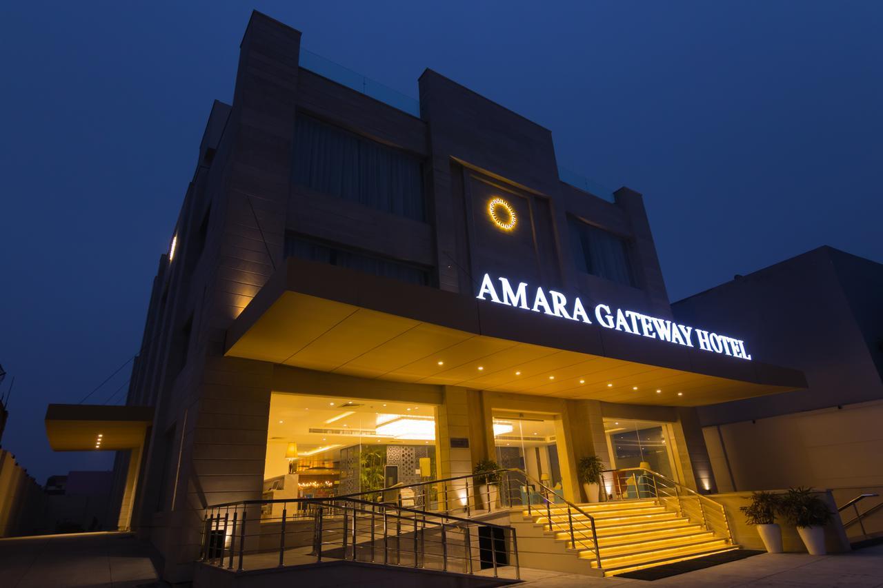 Amara Gateway Hotel Moradabad Exterior foto